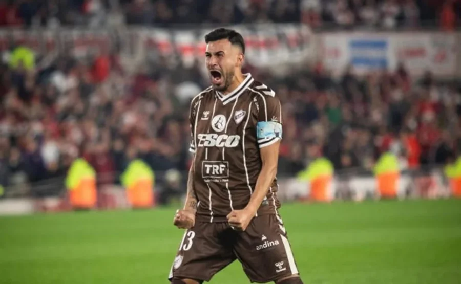 Ignacio V&aacute;zquez suena en Boca.