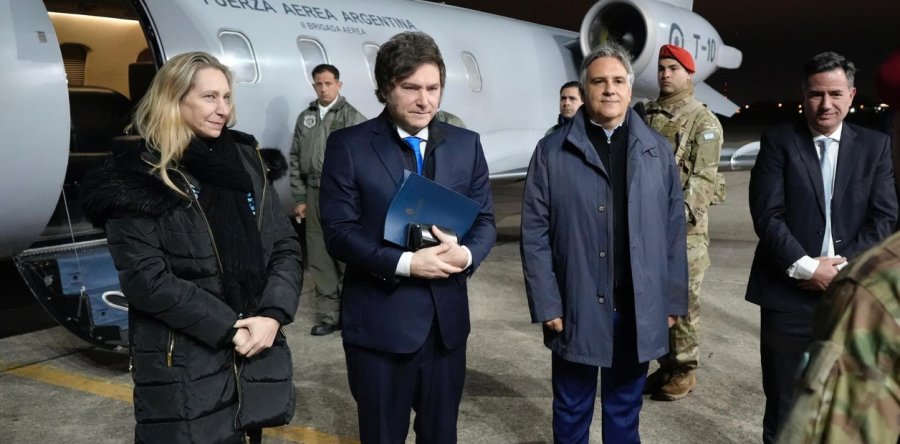 JUNTOS. Mart&iacute;n Llaryora recibi&oacute; a Javier Milei el pasado 22 de julio, cuando el Presidente acudi&oacute; a la provincia para participar de la Derecha Fest..