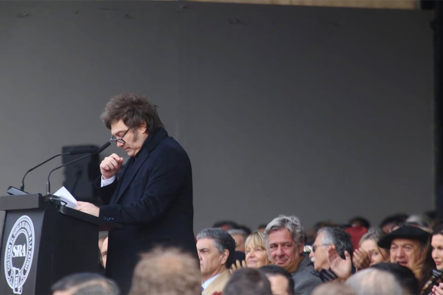 El presidente Milei al brindar su discurso el s&aacute;bado en la Exposici&oacute;n de Palermo.
