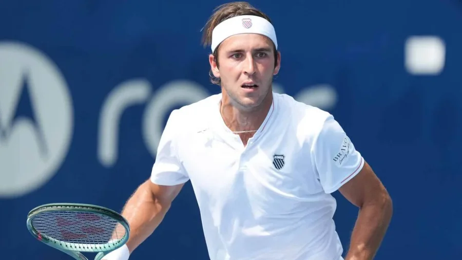 El argentino Tom&aacute;s Etcheverry avanz&oacute; a la segunda ronda del Masters 1000 de Toronto