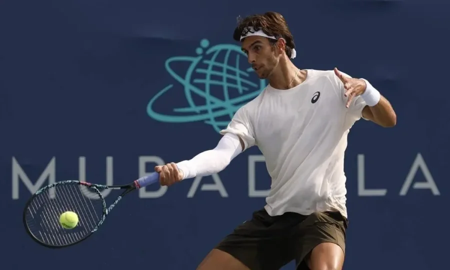 El italiano Lorenzo Musetti sell&oacute; su regreso al triunfo tras superar al australiano James Duckworth
