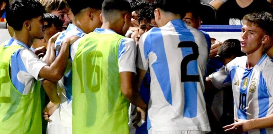 CAMPEONES. Los chicos que ganaron en Espa&ntilde;a.