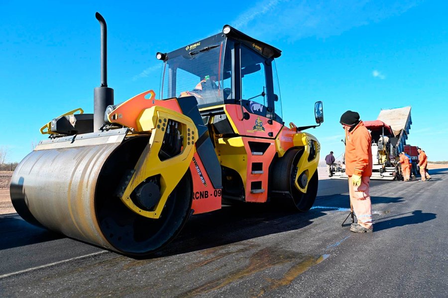 Los trabajos de repavimentaci&oacute;n en el aut&oacute;dromo puntano.