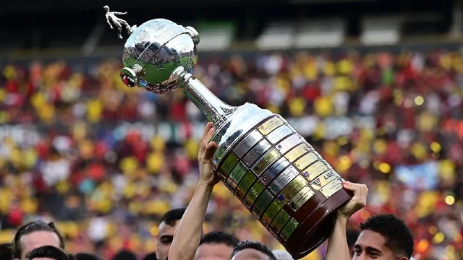 POR LA GLORIA ETERNA. Varias ilusiones de equipos argentinos.