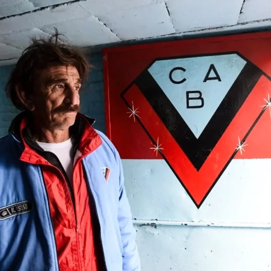 Un hist&oacute;rico entrenador del Ascenso se sum&oacute; a River.