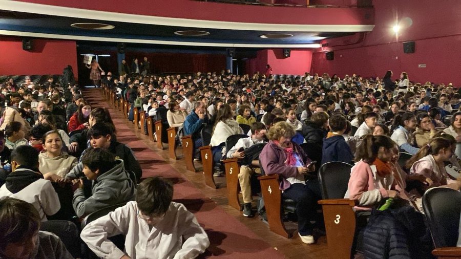 EXITOSA SEGUNDA EDICI&Oacute;N. La propuesta combin&oacute; m&uacute;sica en vivo, humor y situaciones cotidianas.