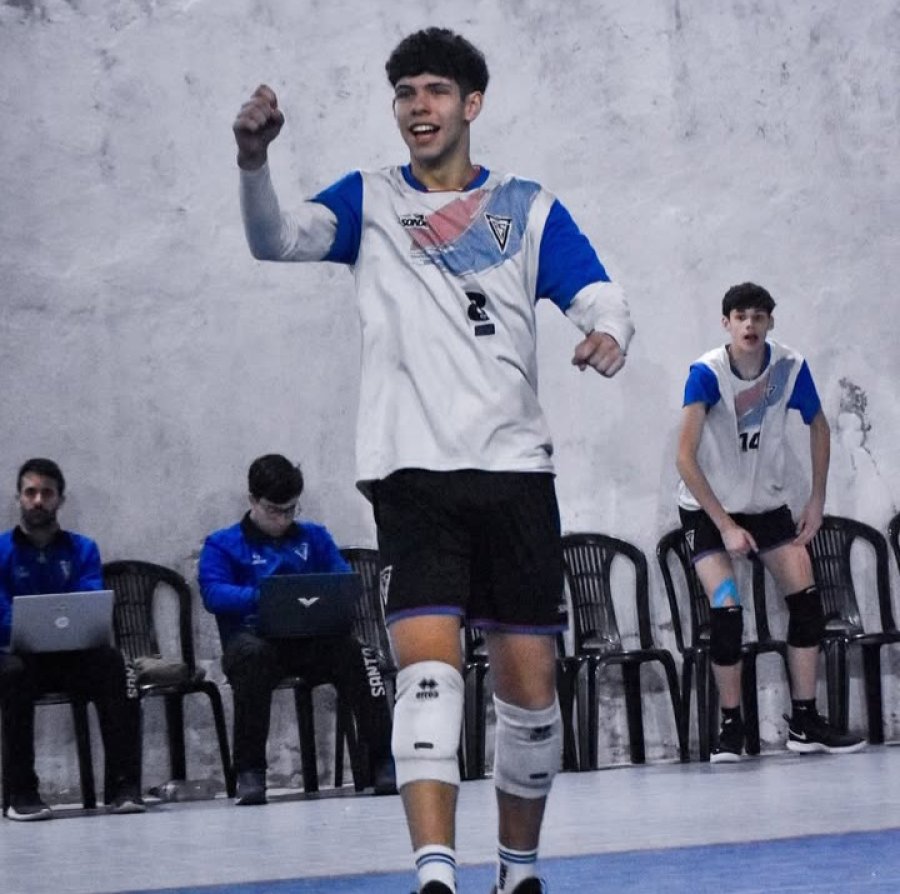 GRAN TORNEO. Burkett form&oacute; parte de un muy buen equipo provincial.
