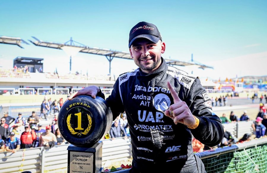 Mart&iacute;n V&aacute;zquez festej&oacute; su primer triunfo en el TC.