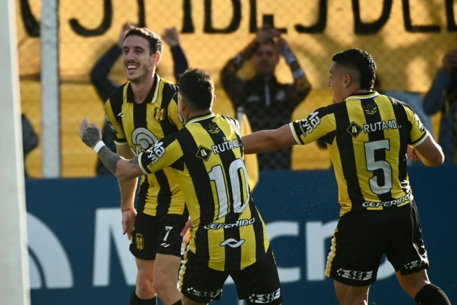 AURINEGROS. Son l&iacute;deres de su zona.