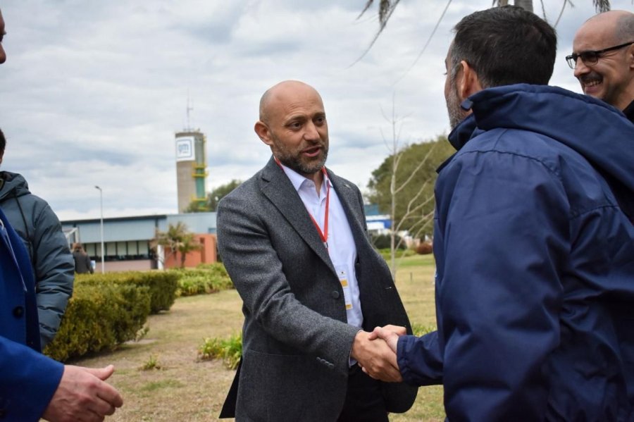 YPF anunci&oacute; que invertir&aacute; 400 millones de d&oacute;lares para reconvertir la hist&oacute;rica refiner&iacute;a y crear Santa Fe Bio.
