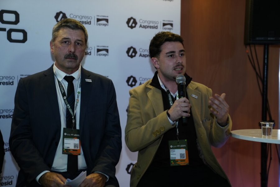 ANFITRIONES. Los fabricantes argentinos nucleados en la CAFMA ultiman detalles del evento.
