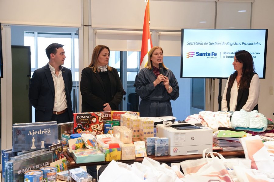Tambi&eacute;n recorri&oacute; las obras que el Gobierno provincial est&aacute; ejecutando.