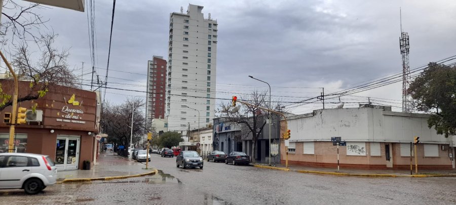 &iquest;SE ADELANTA? Es inminente la llegada de la tradicional tormenta de Santa Rosa a la zona, y se espera que se de entre este lunes y martes.