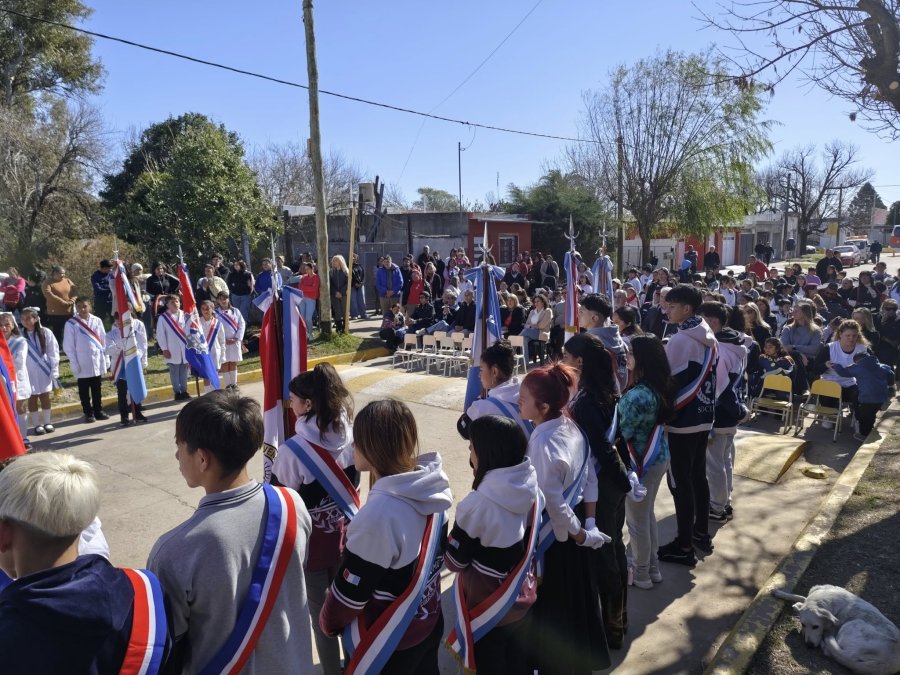 Vista panor&aacute;mica de a reciente ceremonia.