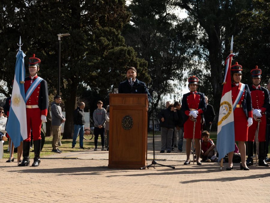 HOMENAJE AL LIBERTADOR. &ldquo;Nuestro deber es que la libertad no sea un privilegio de pocos, sino que se exprese en igualdad real para todos los santafesinos y argentinos&rdquo;, remarc&oacute; el gobernador.