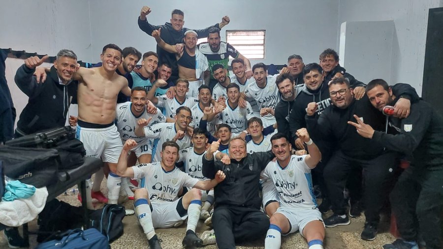 VESTUARIO FELIZ PARA ATL&Eacute;TICO DE RAFAELA EN PERGAMINO