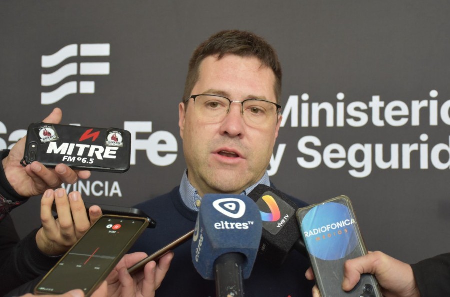 El subsecretario de Tecnolog&iacute;a y Equipamiento, Armando Faraoni inform&oacute; sobre las capacitaciones y el posterior despliegue.