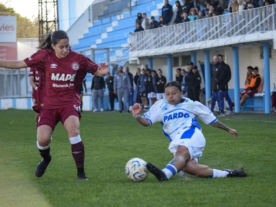 ATL&Eacute;TICO DE RAFAELA FEMENINO IGUAL&Oacute; CON LAN&Uacute;S EN ALBERDI