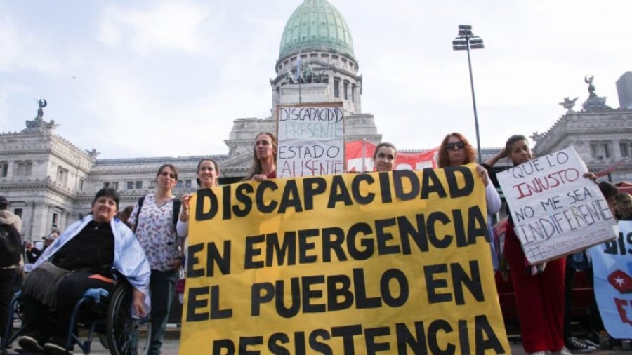 UN FRENO A LA MOTOSIERRA. La Justicia declar&oacute; nulo el veto de Javier Milei a la ley de emergencia en discapacidad.