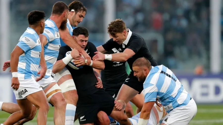 LOS PUMAS SE PREPARAN PARA ENFRENTAR NUEVAMENTE A NUEVA ZELANDA