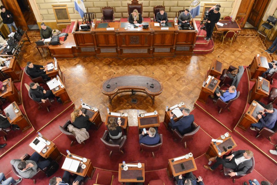 La Comisi&oacute;n de R&eacute;gimen Municipal de la Convenci&oacute;n Reformadora emiti&oacute; cinco dict&aacute;menes tras un amplio trabajo participativo&acute;.