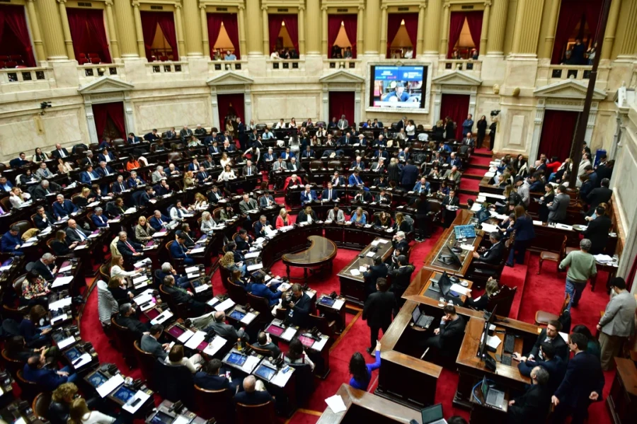La C&aacute;mara de Diputados sesion&oacute; con una amplia agenda tem&aacute;tica.