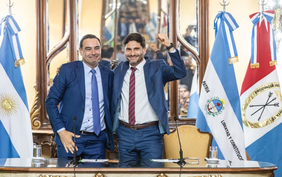 El objetivo es ofrecer un servicio de transbordo de veh&iacute;culos y cargas entre ambas localidades.