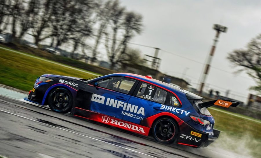 Leonel Pern&iacute;a domin&oacute; bajo la lluvia en la pre-clasificaci&oacute;n de Jun&iacute;n.