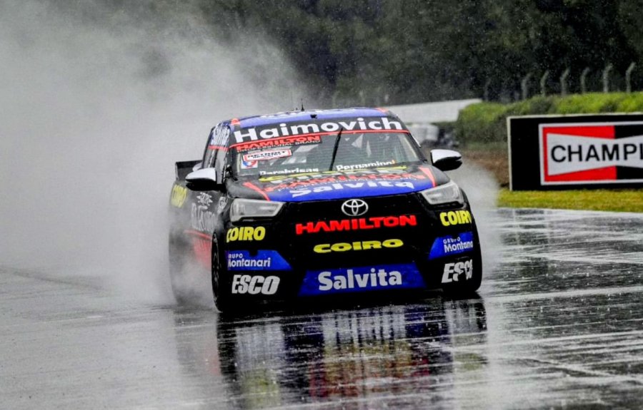 Mariano Werner cerr&oacute; una vuelta so&ntilde;ada bajo la lluvia en R&iacute;o Cuarto.