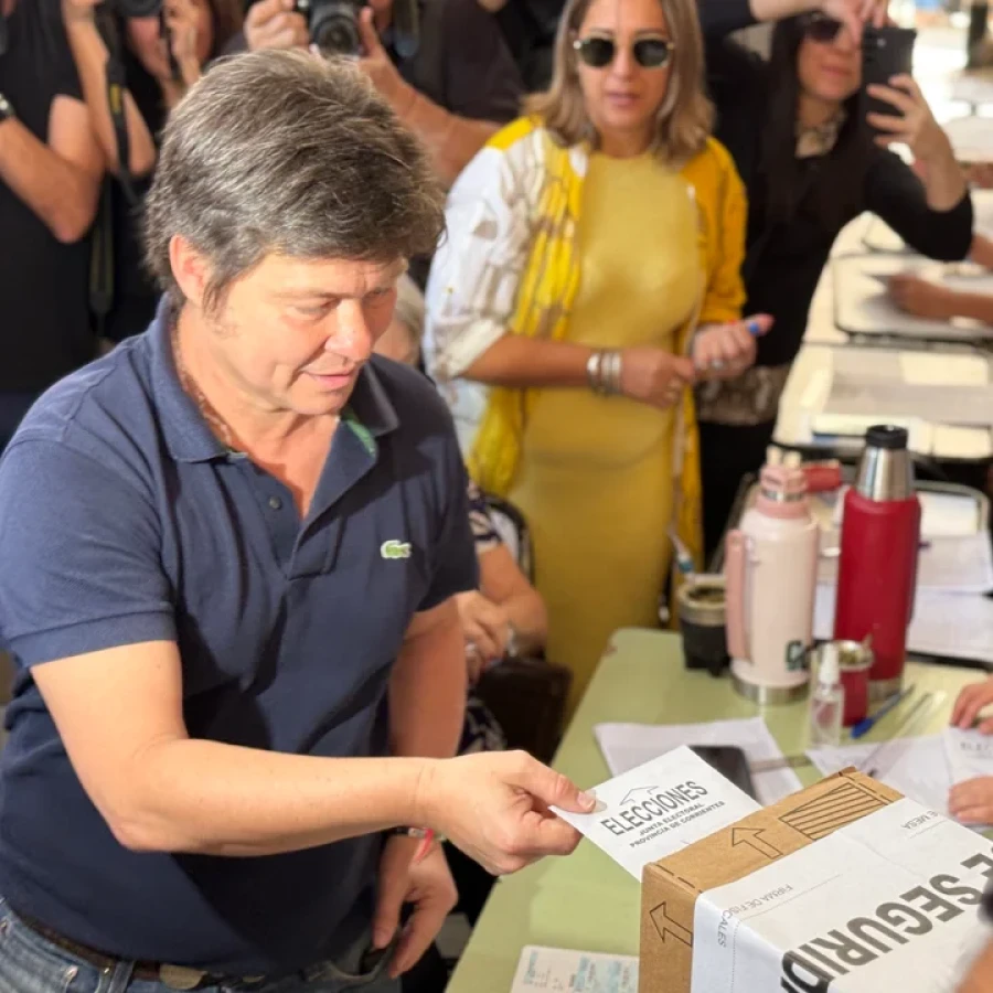 Lisandro Almir&oacute;n candidato a gobernador de Corrientes por La Libertad Avanza.