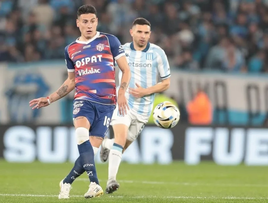TRES PUNTOS A SANTA FE. El Tatengue se recuper&oacute; r&aacute;pido tras la eliminaci&oacute;n ante River.