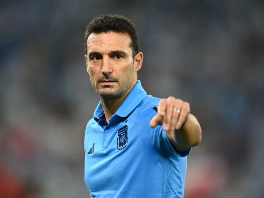 Scaloni reconoci&oacute; que ser&aacute; una complicaci&oacute;n adicional jugar ante Espa&ntilde;a en marzo.