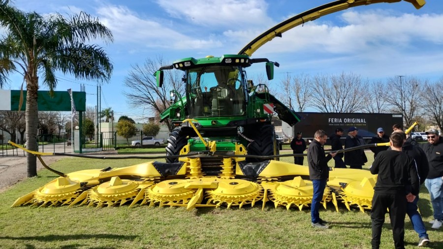 "NUEVA JOYA". La picadora JD se llev&oacute; todas las miradas.