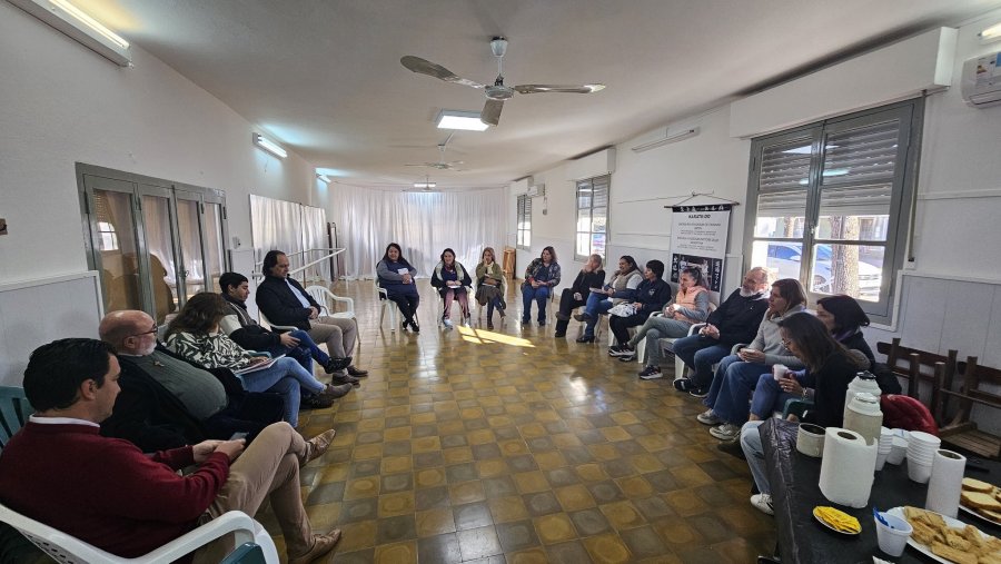 ENCUENTRO. Vista general de la reciente reuni&oacute;n.