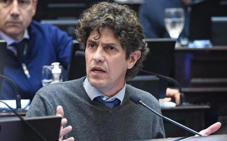 Mart&iacute;n Lousteau.