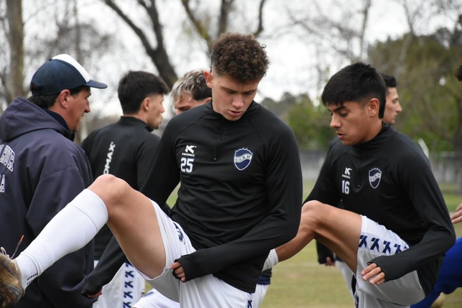 GOLES SE NECESITAN. Giacone y Fern&aacute;ndez.