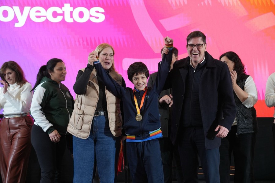 Se reconocieron a las escuelas ganadoras de los desaf&iacute;os educativos.