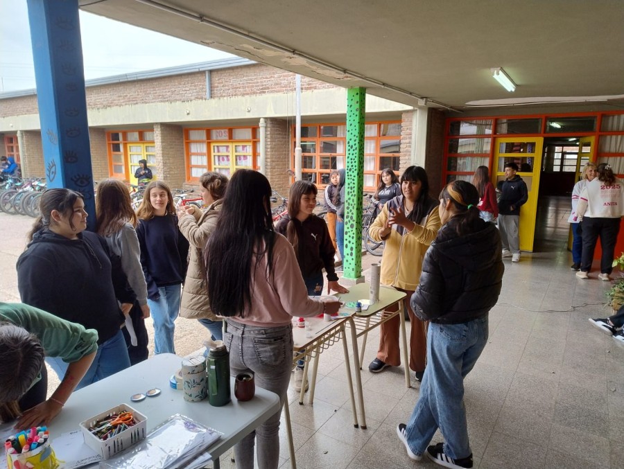 Se present&oacute; el nuevo servicio de Consejer&iacute;a de Salud Integral para Adolescentes.