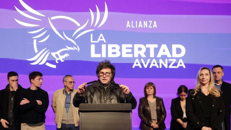 DURA DERROTA DEL OFICIALISMO. Fuerza Patria logr&oacute; este domingo una contundente victoria y le sac&oacute; casi 14 puntos de ventaja a LLB en las elecciones legislativas de Bs. As.