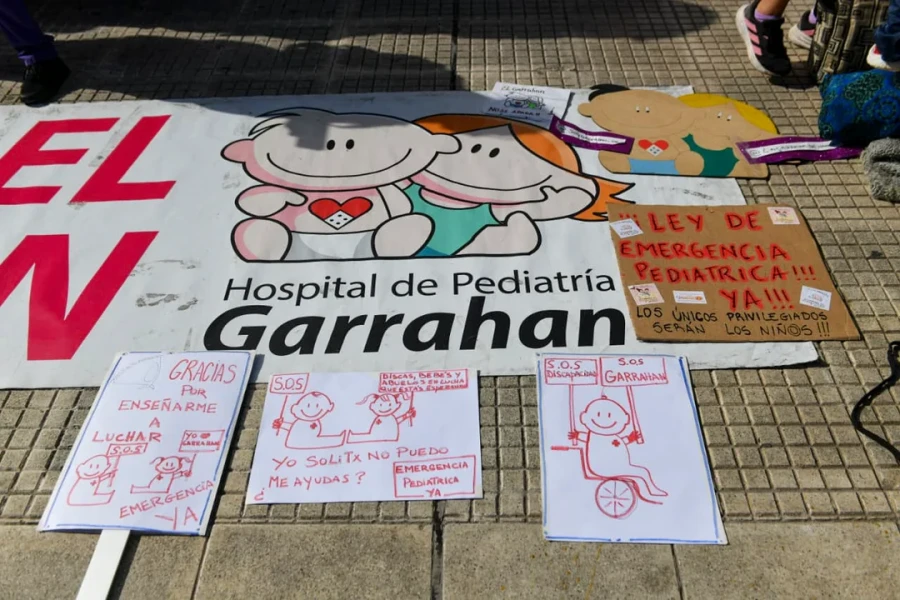 Los trabajadores del Garrahan se anticipan al posible veto a la Ley de Emergencia Pedi&aacute;trica.