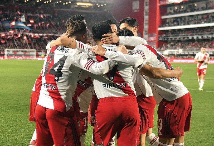 River festej&oacute; en La Plata al ganarle a Estudiantes