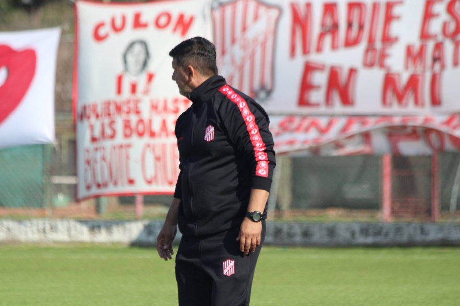 CONFORME. El DT valor&oacute; el rendimiento ante Douglas.