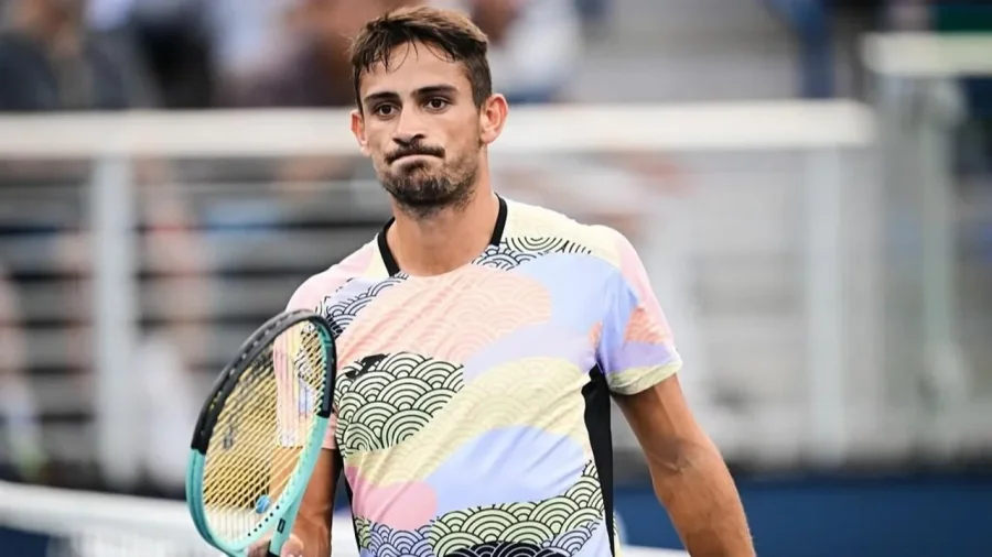 Navone sufri&oacute; una dura remontada y qued&oacute; eliminado en Hangzhou.