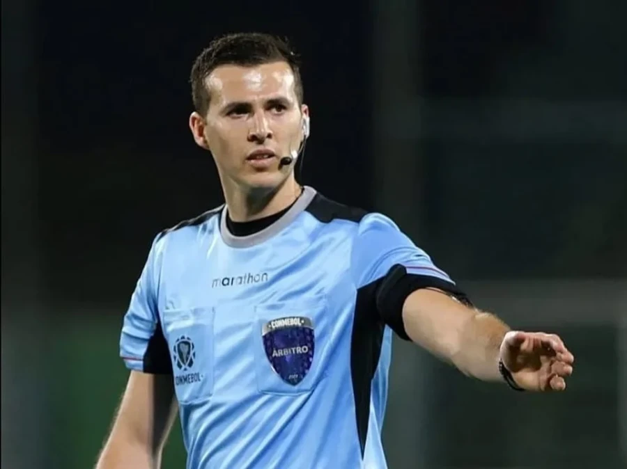 URUGUAYO. Andr&eacute;s Matonte estar&aacute; en el duelo entre Palmeiras y River.