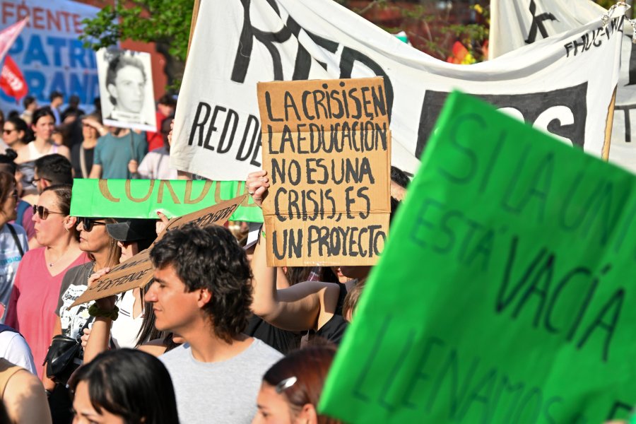 GASTO PUBLICO. Se trata de un proceso que como contracara trae recesi&oacute;n y una ca&iacute;da de los ingresos del Estado.