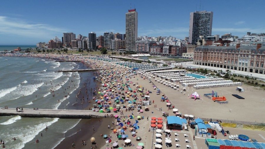 Mar del Plata, sin lugar a dudas la ciudad con las m&aacute;s atractivas playas de Argentina.
