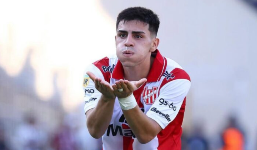 ALEX LUNA MARC&Oacute; EL TANTO PARA LA GLORIA EN MENDOZA