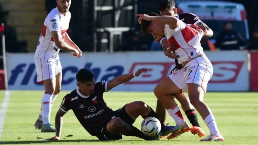 COL&Oacute;N IGUAL&Oacute; CON MOR&Oacute;N EN EL BRIGADIER L&Oacute;PEZ