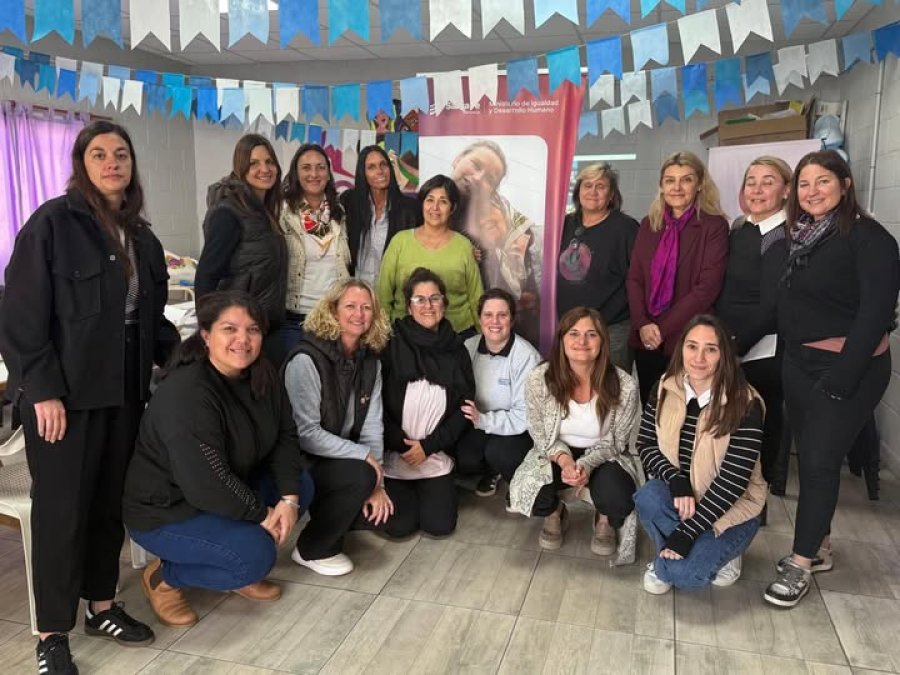 El grupo que particip&oacute; en el encuentro de Mar&iacute;a Juana.