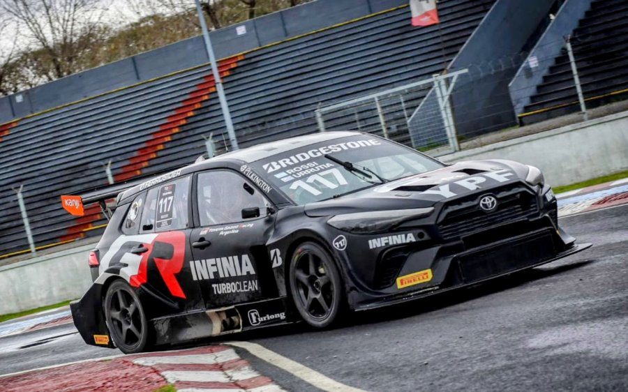 Santiago Urrutia venci&oacute; el s&aacute;bado con el Toyota de Mat&iacute;as Rossi.